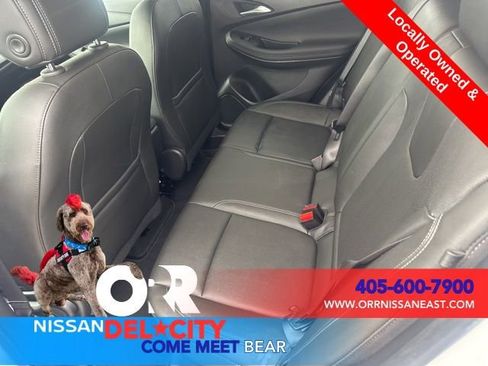 Used 2024 Buick Encore GX Sport Touring image 10