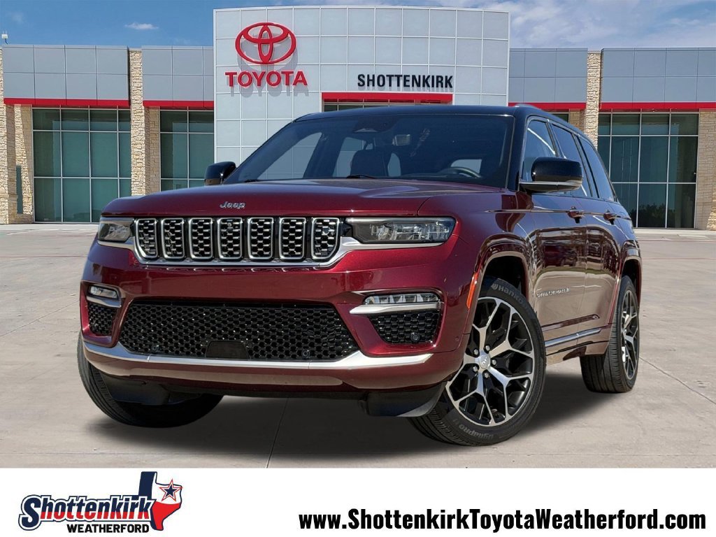 Used 2022 Jeep Grand Cherokee Summit AWD/4WD image 1