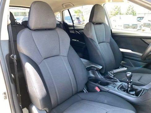 Used 2021 Subaru Crosstrek 2.0i AWD/4WD image 9
