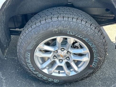 New 2025 Chevrolet Silverado 1500 LT w/ Protection Package image 19