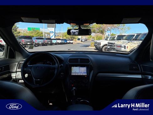 Used 2019 Ford Explorer XLT w/ Equipment Group 202A AWD/4WD image 20
