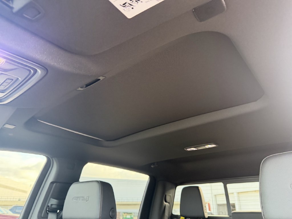 New 2026 GMC Sierra 1500 AT4 w/ AT4 Premium Package AWD/4WD image 21