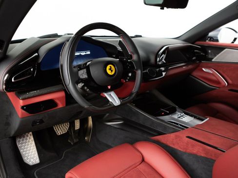 Used 2025 Ferrari Purosangue image 62