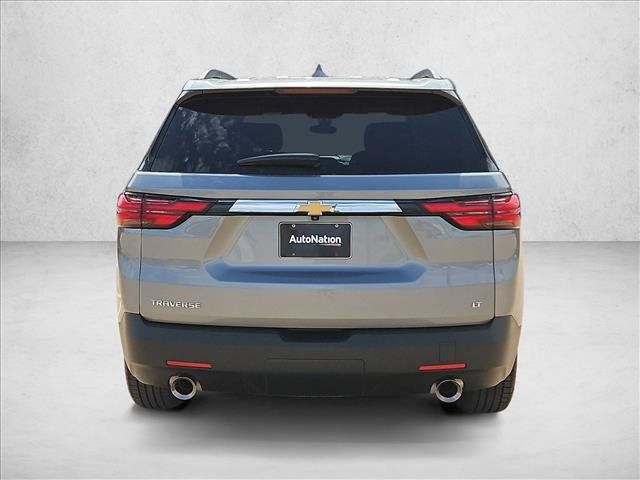 Used 2023 Chevrolet Traverse LT FWD image 7