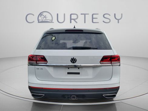 Used 2022 Volkswagen Atlas SE w/ Panoramic Sunroof Package FWD image 13