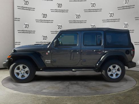 Used 2021 Jeep Wrangler Unlimited Sport S image 2