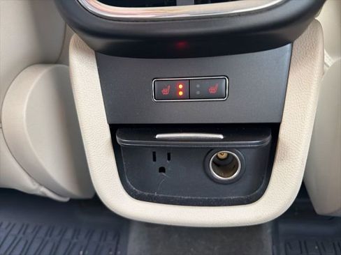 Used 2019 Lincoln Nautilus Reserve image 19