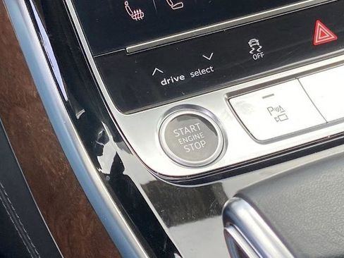 Used 2022 Audi A8 L 3.0T w/ Executive Package image 13