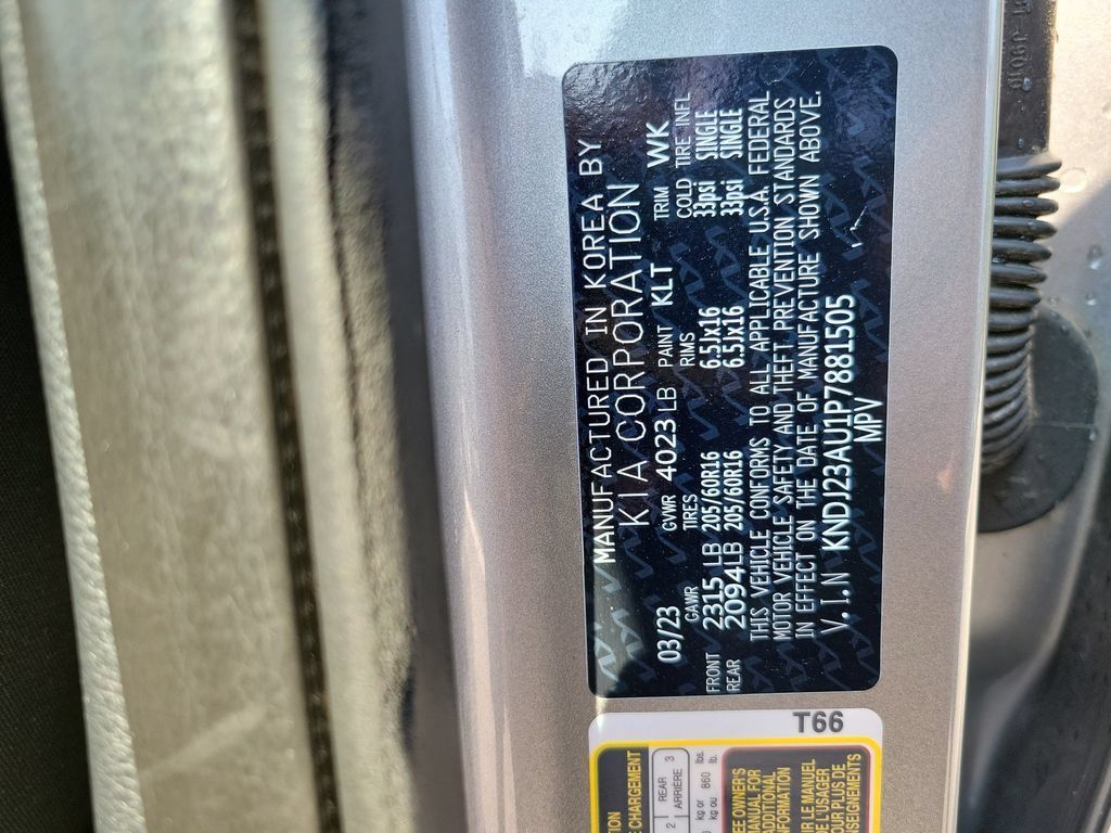 Used 2023 Kia Soul LX w/ Option Group 015 FWD image 40