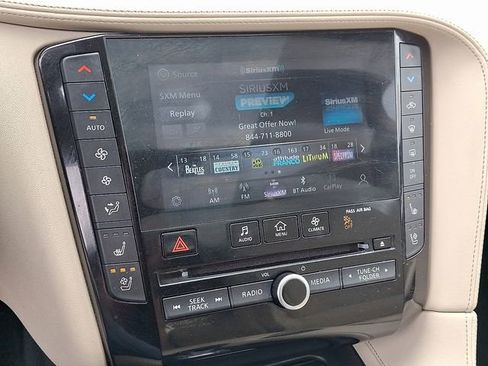 Used 2021 INFINITI QX50 Sensory w/ Cargo Package AWD/4WD image 17