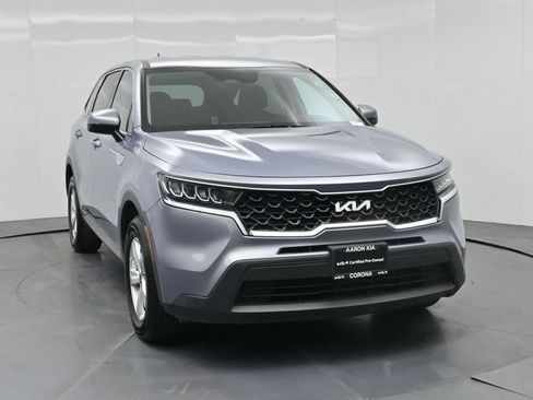 Certified 2023 Kia Sorento LX FWD image 56