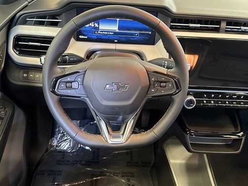 New 2027 Chevrolet Bolt LT w/ Comfort Package FWD image 14