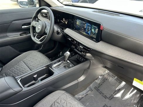 New 2026 Nissan Kicks SV FWD image 9