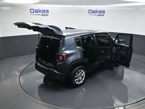 Used 2023 Jeep Renegade Latitude AWD/4WD image 56