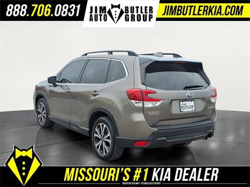 Used 2020 Subaru Forester Limited image 4
