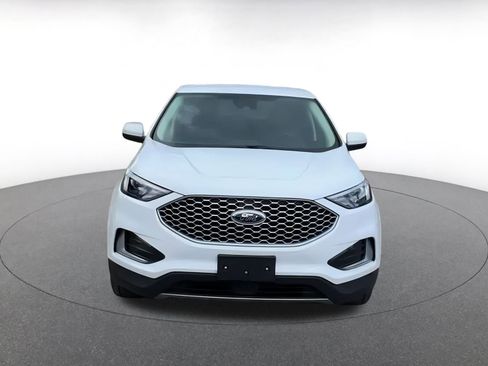 Used 2024 Ford Edge SEL image 3