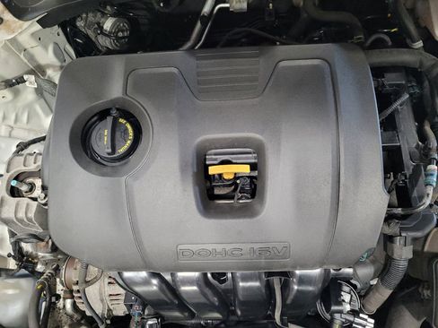 Used 2020 Kia Forte LXS FWD image 30