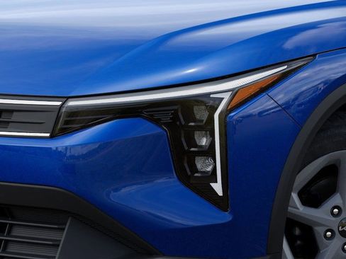 Certified 2025 Kia K4 LXS image 12