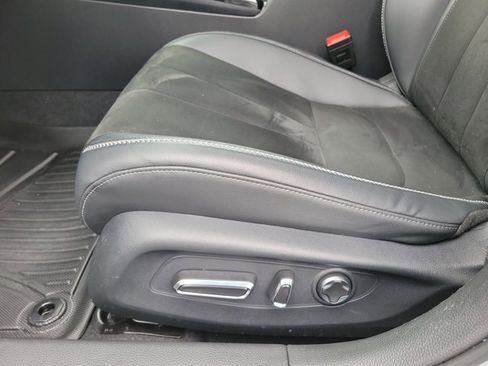 Used 2023 Acura Integra A-Spec image 13