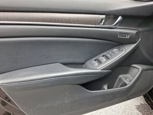 Used 2018 Honda Accord EX-L image 13