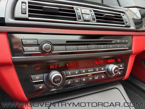 Used 2013 BMW M5 RWD image 26