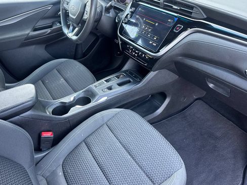Used 2023 Chevrolet Bolt LT FWD image 20