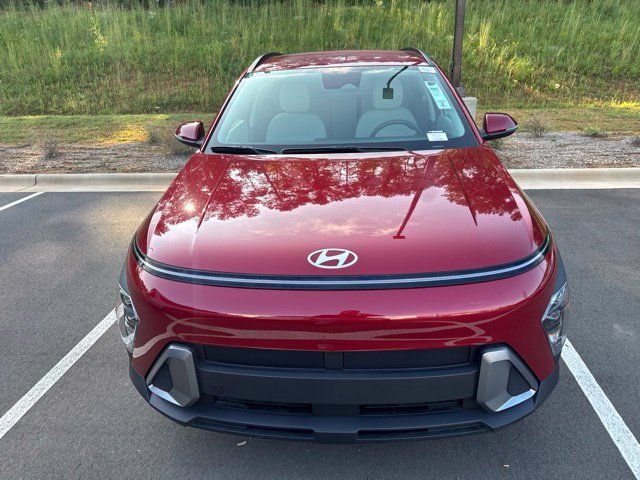 Used 2025 Hyundai Kona SEL FWD image 14