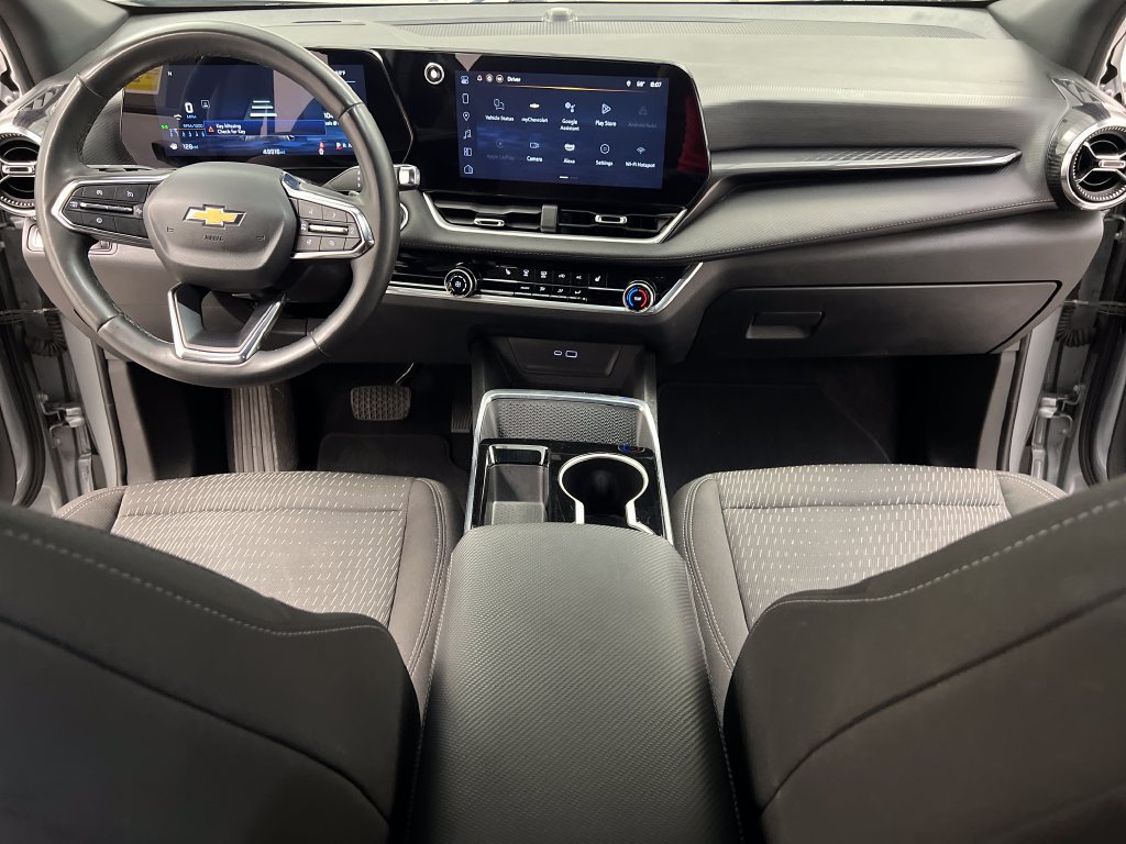 Used 2025 Chevrolet Equinox LT FWD image 42
