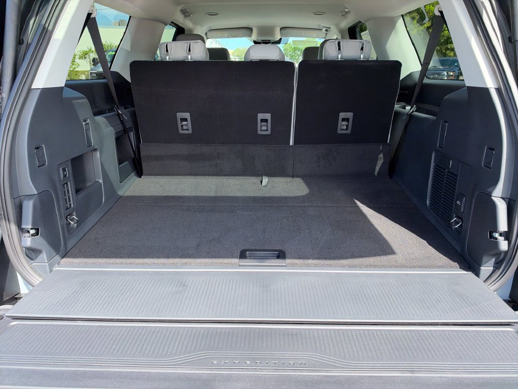 New 2027 Ford Expedition Max Active RWD image 20