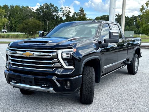 New 2024 Chevrolet Silverado 3500 High Country w/ Technology Package image 3