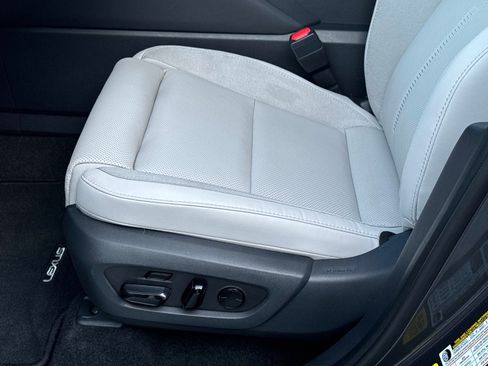 Certified 2026 Lexus TX 350 AWD w/ Technology Package image 22