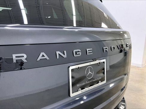 Used 2023 Land Rover Range Rover Autobiography AWD/4WD image 29