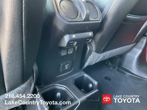 Used 2021 Jeep Gladiator Overland w/ Uconnect 4C Nav & Sound Group AWD/4WD image 25
