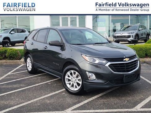 Used 2019 Chevrolet Equinox LS w/ LS Convenience Package AWD/4WD image 1