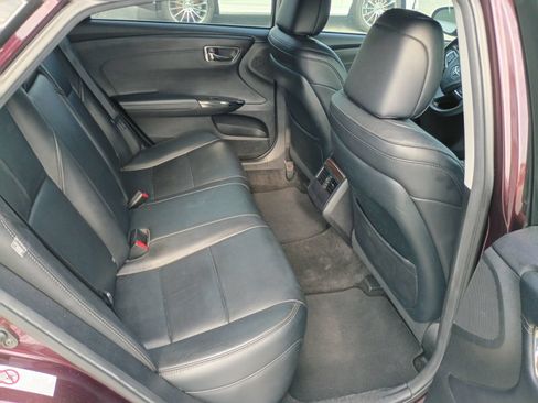 Used 2014 Toyota Avalon XLE Touring FWD image 6