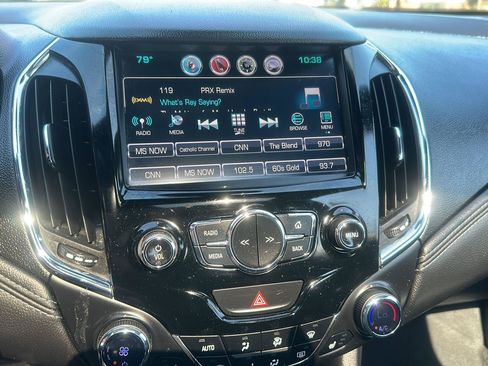 Used 2016 Chevrolet Cruze Premier FWD image 24