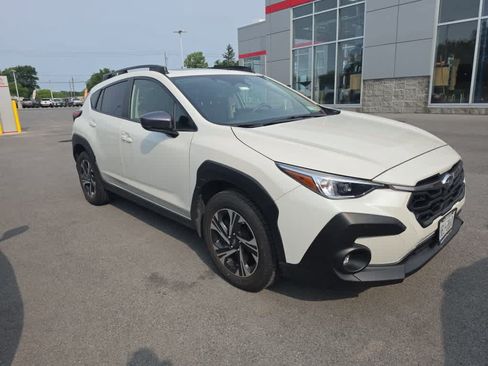 Used 2024 Subaru Crosstrek 2.0i Premium AWD/4WD image 4
