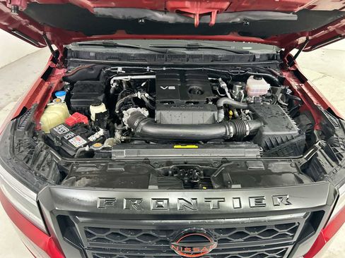 Used 2023 Nissan Frontier PRO-4X w/ Technology Package image 17
