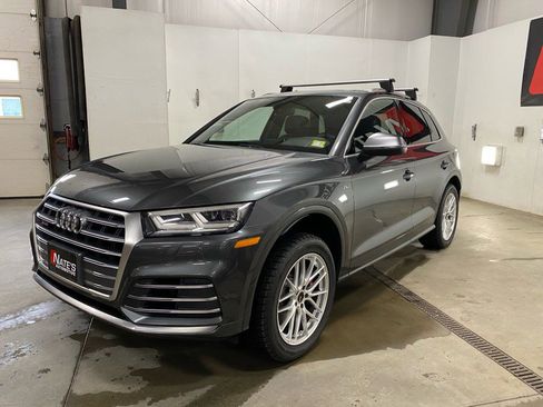 Used 2018 Audi SQ5 Premium Plus image 2