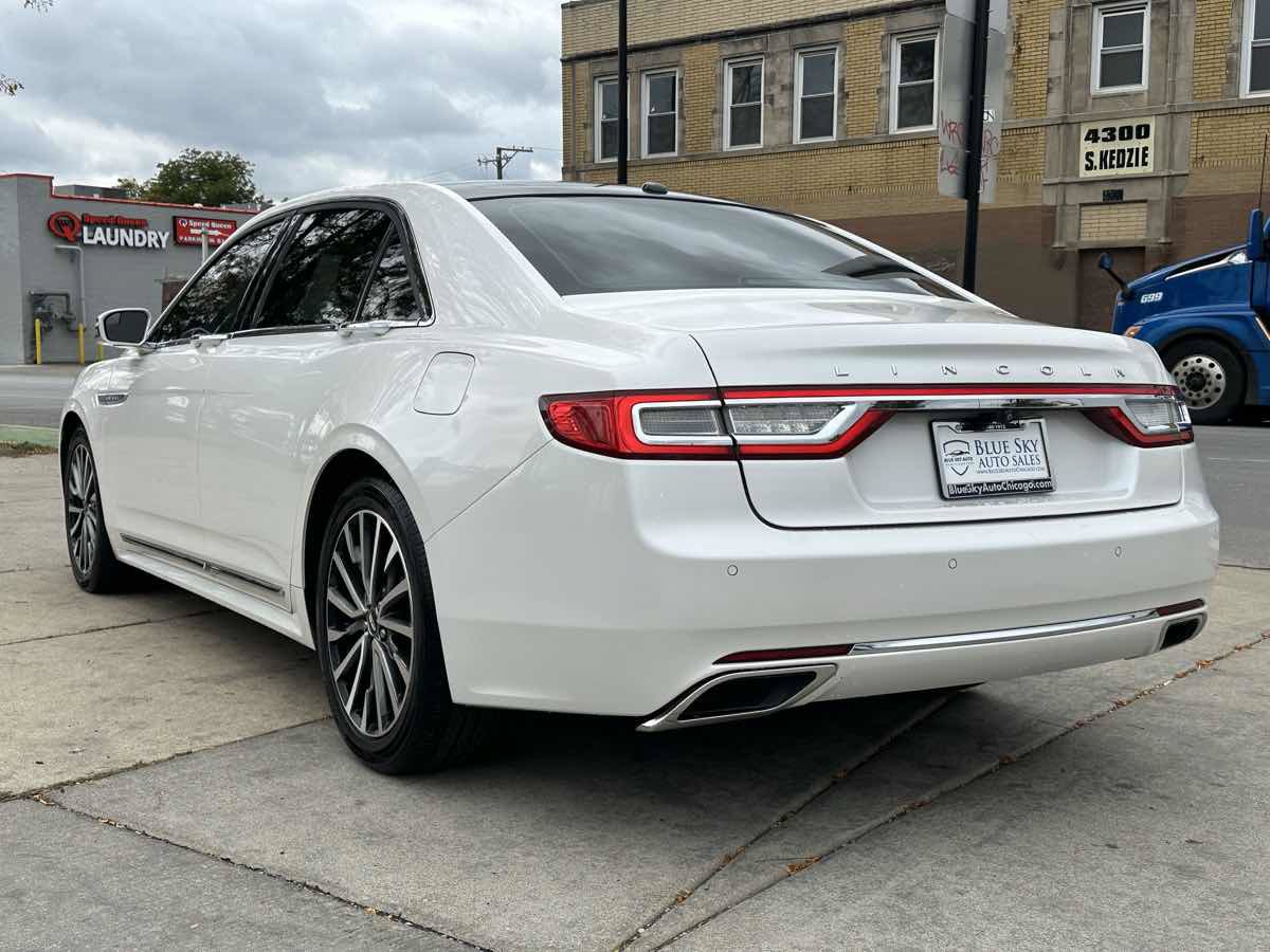 Used 2017 Lincoln Continental Select FWD image 7