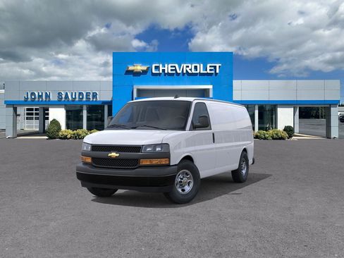 New 2025 Chevrolet Express 2500 w/ Enhanced Convenience Package image 8