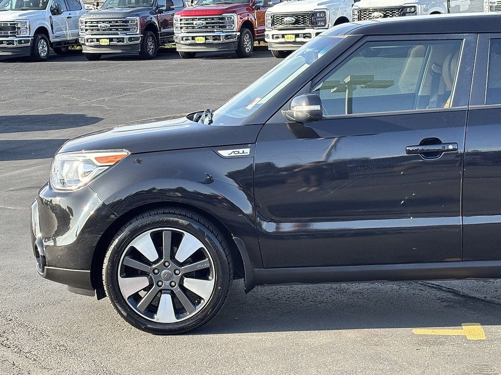 Used 2016 Kia Soul ! w/ Premium Package FWD image 10