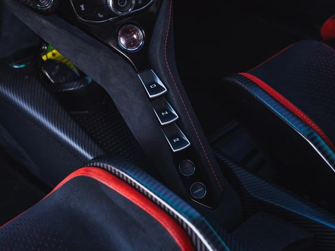 Used 2021 McLaren 765LT RWD image 69