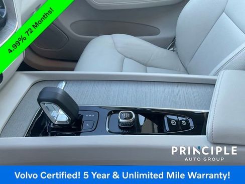 Certified 2023 Volvo XC60 B5 Plus image 19