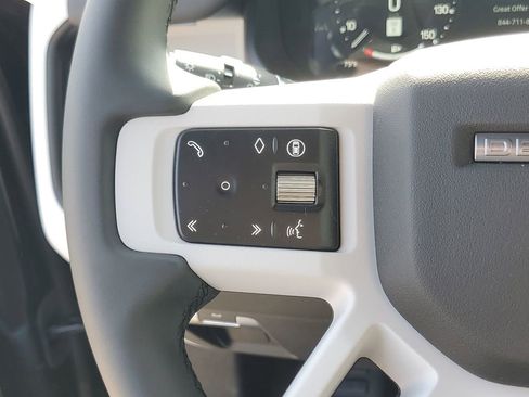New 2026 Land Rover Defender 130 X-Dynamic SE AWD/4WD image 16