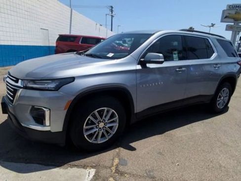 Certified 2023 Chevrolet Traverse LT FWD image 4