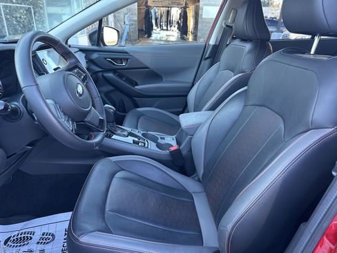 Used 2025 Subaru Crosstrek 2.5i Limited w/ Crosstrek Mirror Package image 16