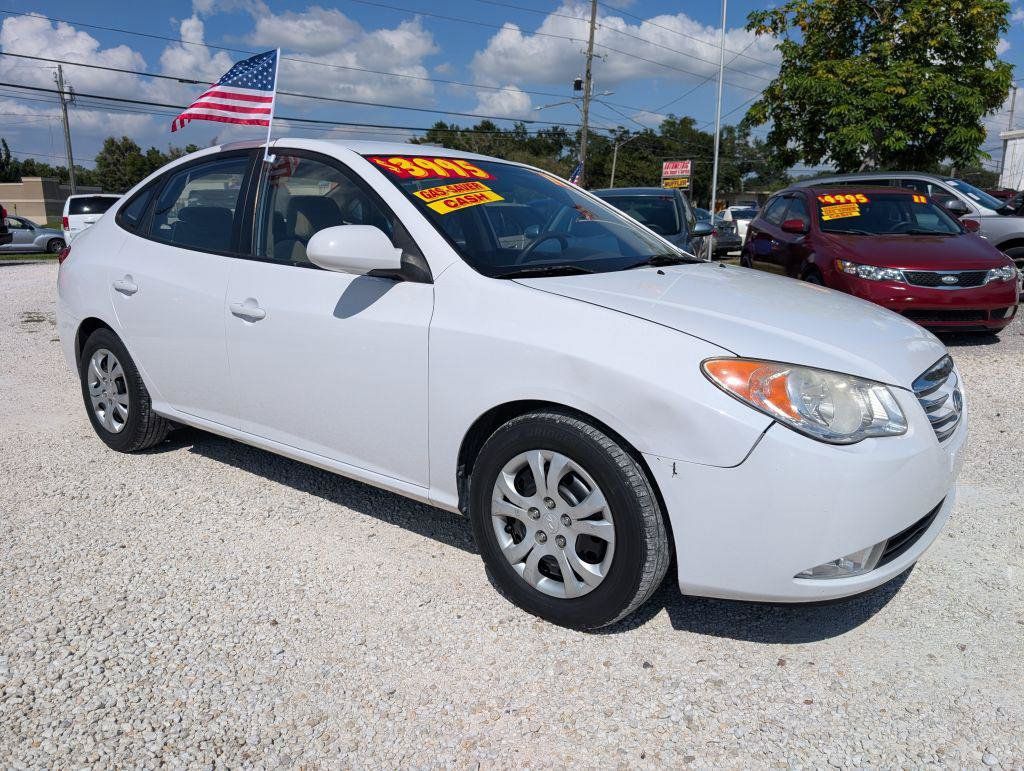 Used 2010 Hyundai Elantra GLS FWD image 1