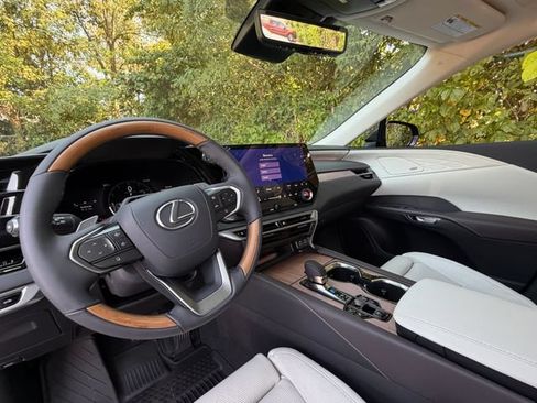 New 2026 Lexus RX 350 AWD w/ Convenience Package image 23