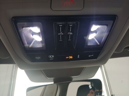 New 2026 Volkswagen Tiguan SE AWD/4WD image 12